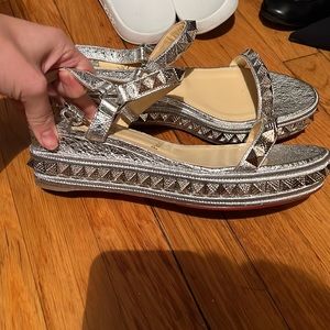🇺🇸4️⃣SALE4️⃣🇺🇸Christian Louboutin Pyraclou 60 Silver Wedge Espadrille Sandal